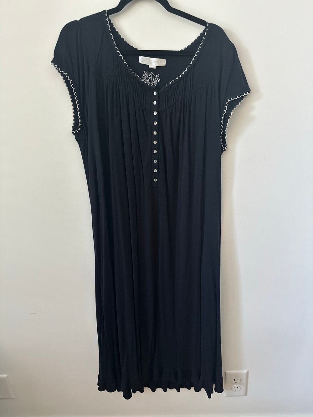 Eileen West Modal Waltz Nightgown Dress Women's Size Large Black Dolman Sleeves